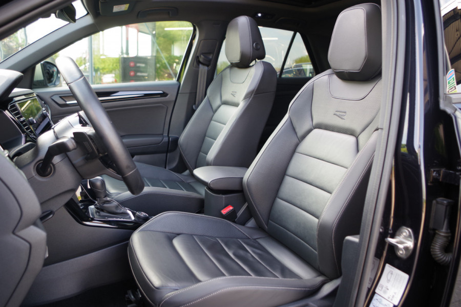 Volkswagen T-Roc 2.0 TSI 4Motion R 300 PK, Panoramadak, Akrapovic, DCC, 19" Pretoria, Beats Audio, Elek. Trekhaak, Camera,