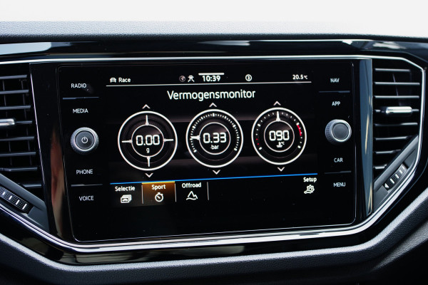 Volkswagen T-Roc 2.0 TSI 4Motion R 300 PK, Panoramadak, Akrapovic, DCC, 19" Pretoria, Beats Audio, Elek. Trekhaak, Camera,