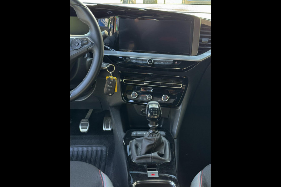 Opel Mokka 1.2 Turbo GS Line - Ultimate I Navigatie /Apple CarPlay I Airco I LED I PDC I Sport pakket I Dealer onderhouden
