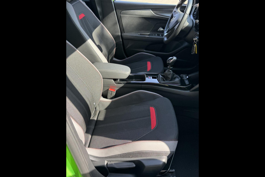 Opel Mokka 1.2 Turbo GS Line - Ultimate I Navigatie /Apple CarPlay I Airco I LED I PDC I Sport pakket I Dealer onderhouden