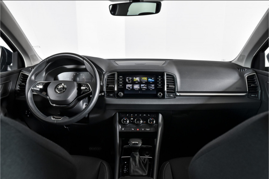 Škoda Karoq 1.5 TSI ACT 150 PK Business Edition - Automaat | Dig. Cockpit | Cruise | Stoel-+Stuurverw. | PDC | Camera | App. Connect | ECC | DAB | LM 17" | 4167