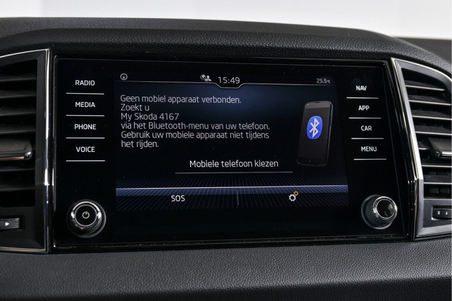 Škoda Karoq 1.5 TSI ACT 150 PK Business Edition - Automaat | Dig. Cockpit | Cruise | Stoel-+Stuurverw. | PDC | Camera | App. Connect | ECC | DAB | LM 17" | 4167