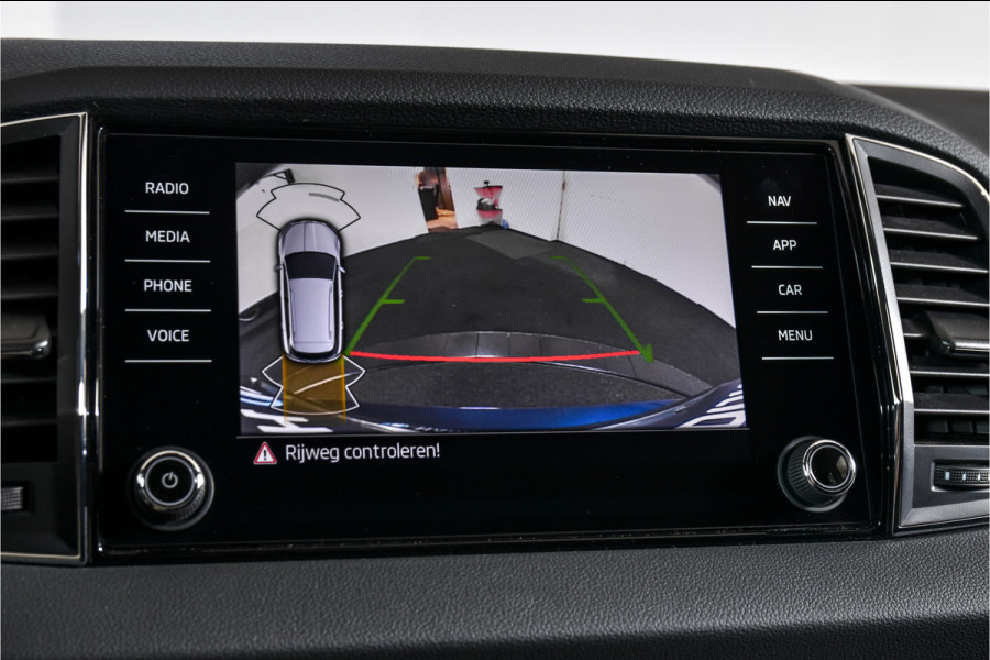 Škoda Karoq 1.5 TSI ACT 150 PK Business Edition - Automaat | Dig. Cockpit | Cruise | Stoel-+Stuurverw. | PDC | Camera | App. Connect | ECC | DAB | LM 17" | 4167