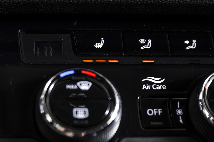 Škoda Karoq 1.5 TSI ACT 150 PK Business Edition - Automaat | Dig. Cockpit | Cruise | Stoel-+Stuurverw. | PDC | Camera | App. Connect | ECC | DAB | LM 17" | 4167