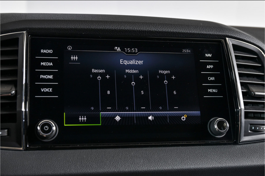 Škoda Karoq 1.5 TSI ACT 150 PK Business Edition - Automaat | Dig. Cockpit | Cruise | Stoel-+Stuurverw. | PDC | Camera | App. Connect | ECC | DAB | LM 17" | 4167