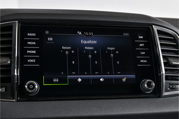 Škoda Karoq 1.5 TSI ACT 150 PK Business Edition - Automaat | Dig. Cockpit | Cruise | Stoel-+Stuurverw. | PDC | Camera | App. Connect | ECC | DAB | LM 17" | 4167