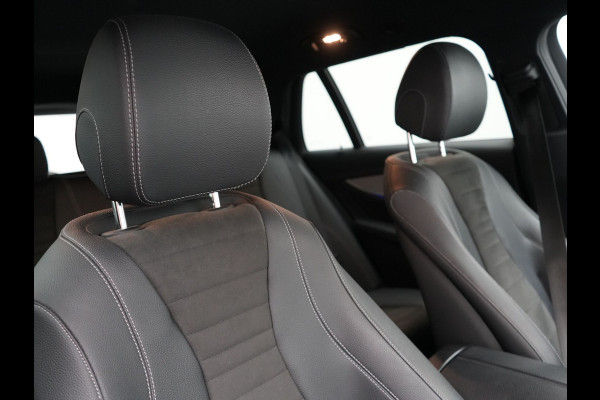 Mercedes-Benz E-Klasse Estate 300 e AMG Plug In Hybrid 320pk Dealer O.H PHEV | Widescreen Navi | Sfeerverlichting | Night Pakket | Camera | Apple Carplay | Alcantara Sportstoelen Verwarmd | LED |