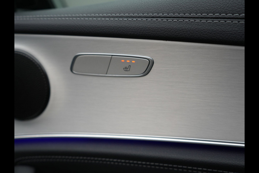 Mercedes-Benz E-Klasse Estate 300 e AMG Plug In Hybrid 320pk Dealer O.H PHEV | Widescreen Navi | Sfeerverlichting | Night Pakket | Camera | Apple Carplay | Alcantara Sportstoelen Verwarmd | LED |