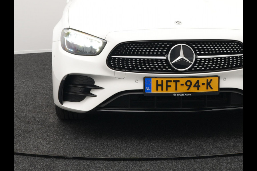Mercedes-Benz E-Klasse Estate 300 e AMG Plug In Hybrid 320pk Dealer O.H PHEV | Widescreen Navi | Sfeerverlichting | Night Pakket | Camera | Apple Carplay | Alcantara Sportstoelen Verwarmd | LED |
