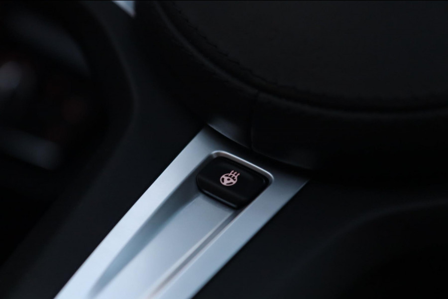 BMW 5 Serie Touring 540i xDrive M Sport / PANODAK / CAMERA / HUD / H&K / KEYLESS / 20''