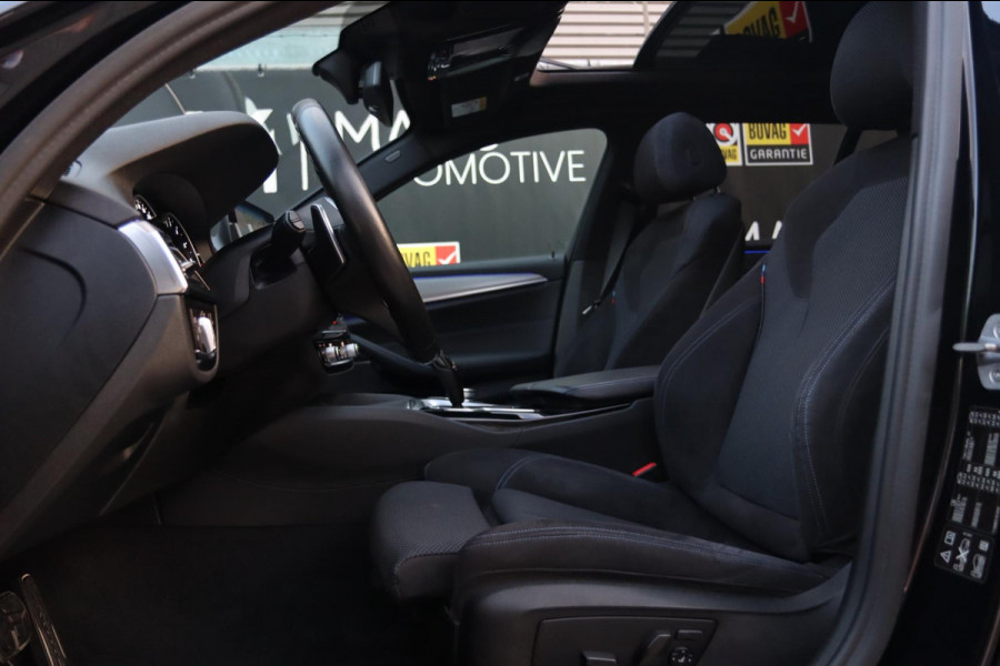 BMW 5 Serie Touring 540i xDrive M Sport / PANODAK / CAMERA / HUD / H&K / KEYLESS / 20''
