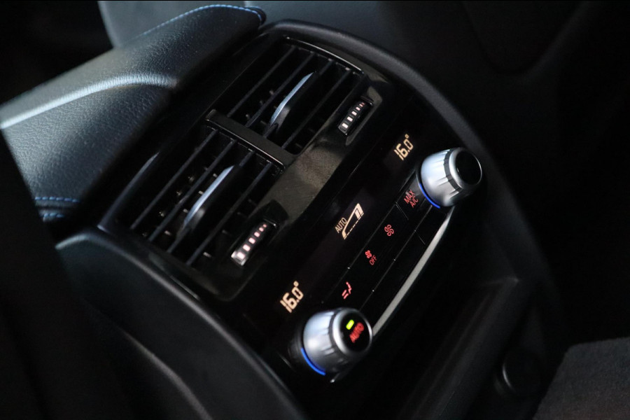 BMW 5 Serie Touring 540i xDrive M Sport / PANODAK / CAMERA / HUD / H&K / KEYLESS / 20''