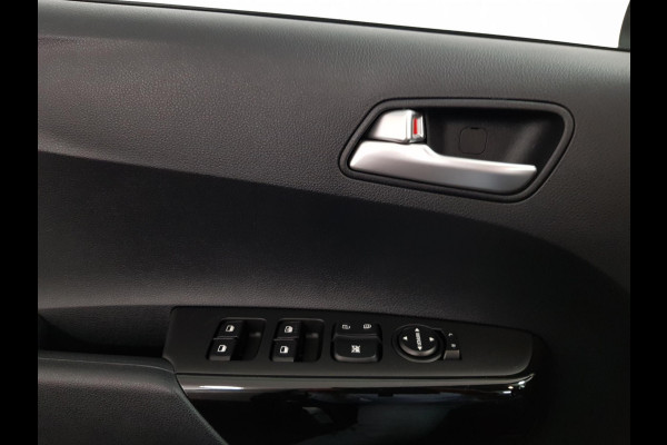 Kia Picanto 1.0 DPi Automaat DynamicLine Navigatie  Apple Carplay / Android Auto Airco Camera  DAB  Lichtmetalen velgen  Bluetooth