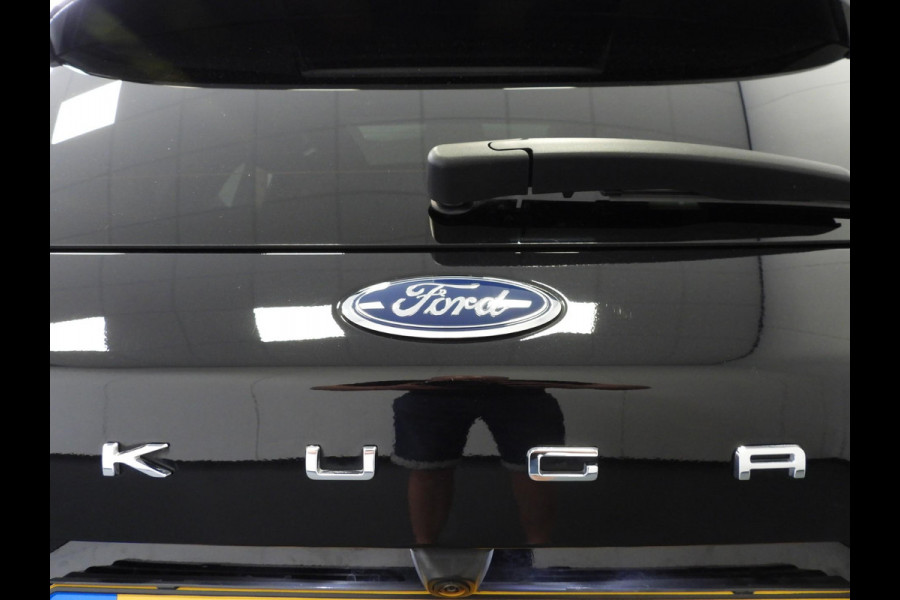 Ford Kuga 2.5 PHEV Plug-In ST-Line TREKHAAK/SCHUIFDAK/CLIMA/CAMERA/18"LMV!