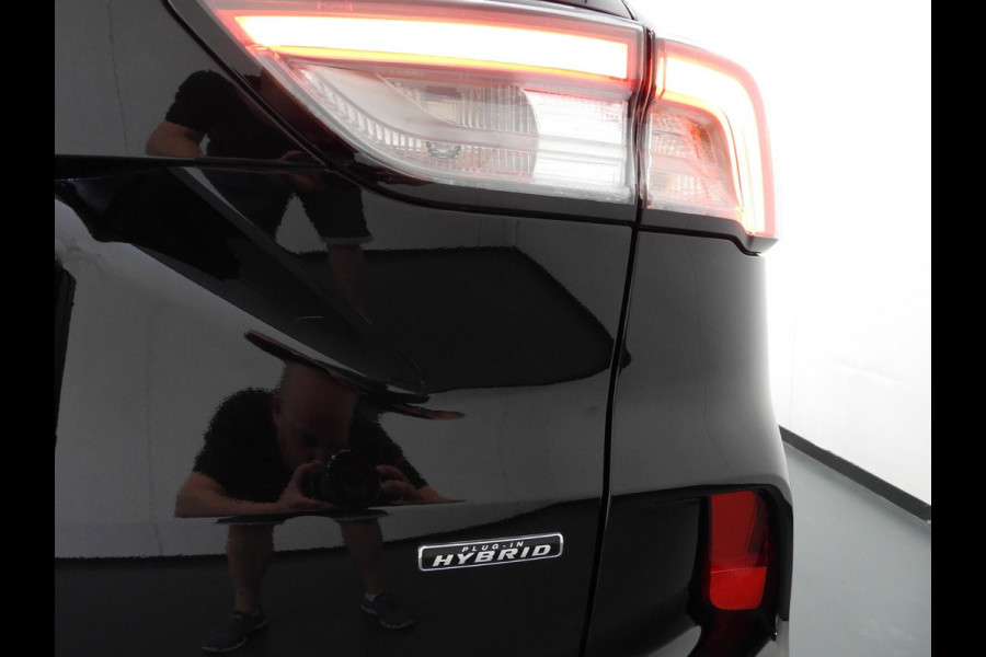 Ford Kuga 2.5 PHEV Plug-In ST-Line TREKHAAK/SCHUIFDAK/CLIMA/CAMERA/18"LMV!