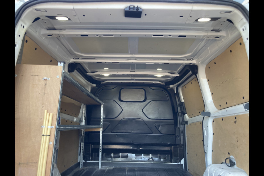 Ford Transit Custom 2.0 TDCi Euro6 L1H1 Trend 280 CARPLAY/NAVI/TREKH./CRUISE/PDC/IMPERIAAL/VOORRUITVERWARMING
