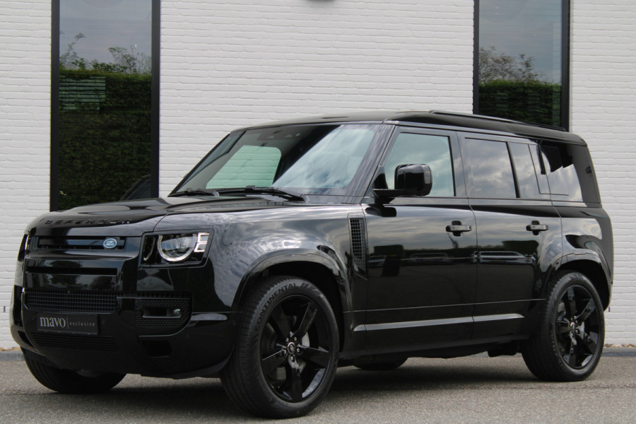 Land Rover Defender 110 3.0 D300 / 110 / X-Dynamic / HSE / Luchtvering / Panorama / Vol Opties / NIEUW