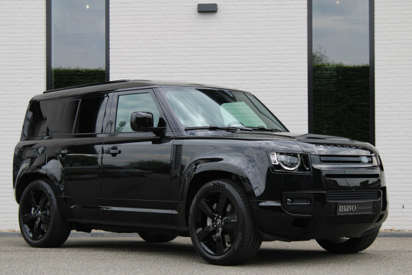 Land Rover Defender 110 3.0 D300 / 110 / X-Dynamic / HSE / Luchtvering / Panorama / Vol Opties / NIEUW