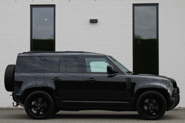 Land Rover Defender 110 3.0 D300 / 110 / X-Dynamic / HSE / Luchtvering / Panorama / Vol Opties / NIEUW