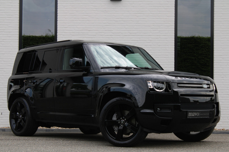 Land Rover Defender 110 3.0 D300 / 110 / X-Dynamic / HSE / Luchtvering / Panorama / Vol Opties / NIEUW