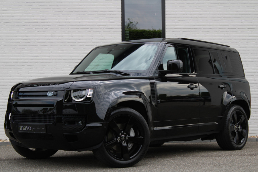 Land Rover Defender 110 3.0 D300 / 110 / X-Dynamic / HSE / Luchtvering / Panorama / Vol Opties / NIEUW