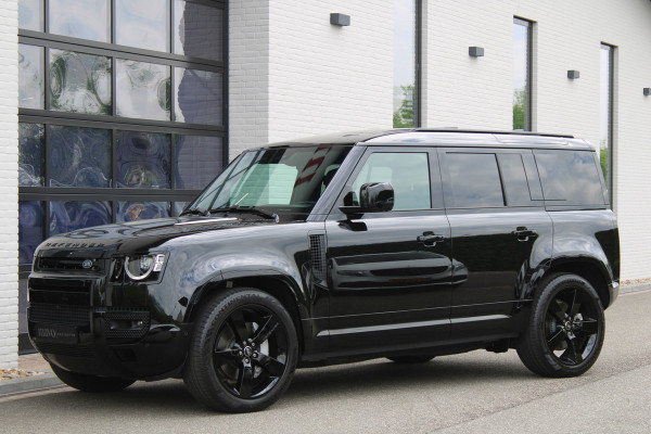 Land Rover Defender 110 3.0 D300 / 110 / X-Dynamic / HSE / Luchtvering / Panorama / Vol Opties / NIEUW