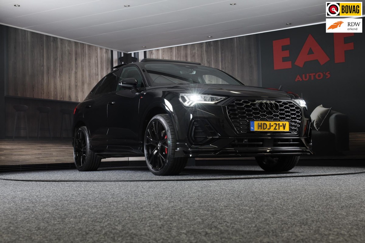Audi Q3 Sportback 45 TFSI e S Line / 21 Inch / AUT / Acc / Lane Assist / Camera / Dode Hoek / Open Panoramadak / Matrix Audi Q3 Sportback 45 TFSI e S Line / 21 Inch / AUT / Acc / Lane Assist / Camera / Dode Hoek / Open Panoramadak / Matrix