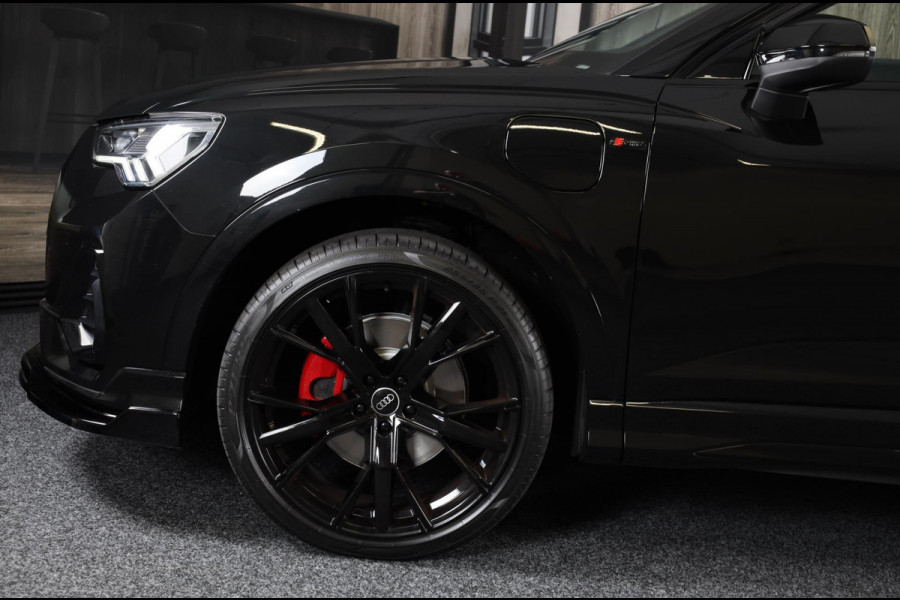 Audi Q3 Sportback 45 TFSI e S Line / 21 Inch / AUT / Acc / Lane Assist / Camera / Dode Hoek / Open Panoramadak / Matrix