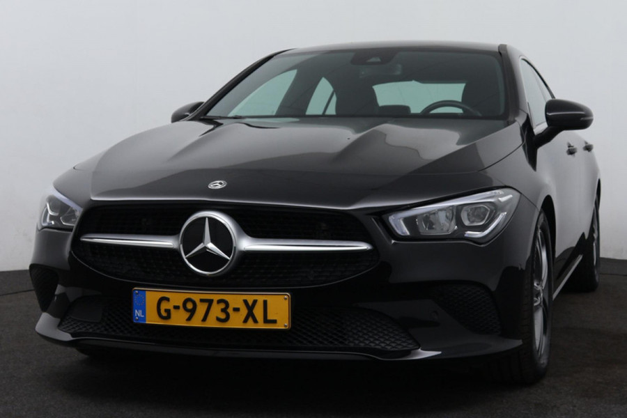 Mercedes-Benz CLA-Klasse 180 Business Solution Automaat (NAVIGATIE, CAMERA, PDC, 1e EIGENAAR, GOED ONDERHOUDEN)