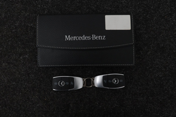Mercedes-Benz CLA-Klasse 180 Business Solution Automaat (NAVIGATIE, CAMERA, PDC, 1e EIGENAAR, GOED ONDERHOUDEN)