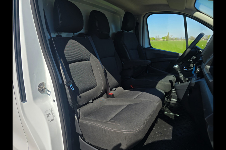 Renault Trafic 2.0 dCi 150 T29 L2 H2 Comfort - 150 Pk - Euro 6 - Airco - Cruise Control - Apple Carplay Android Auto