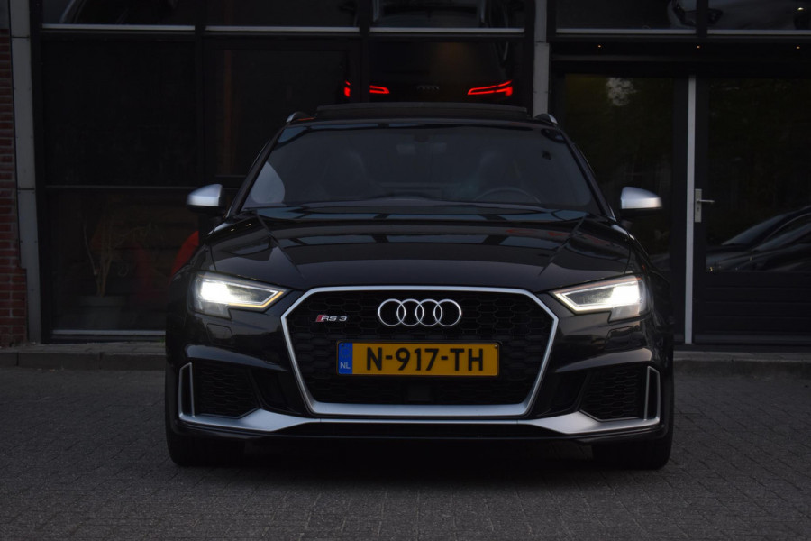 Audi A3 Sportback 2.5 TFSI RS 3 quattro Pano Kuipstoelen B&O Leder RS3