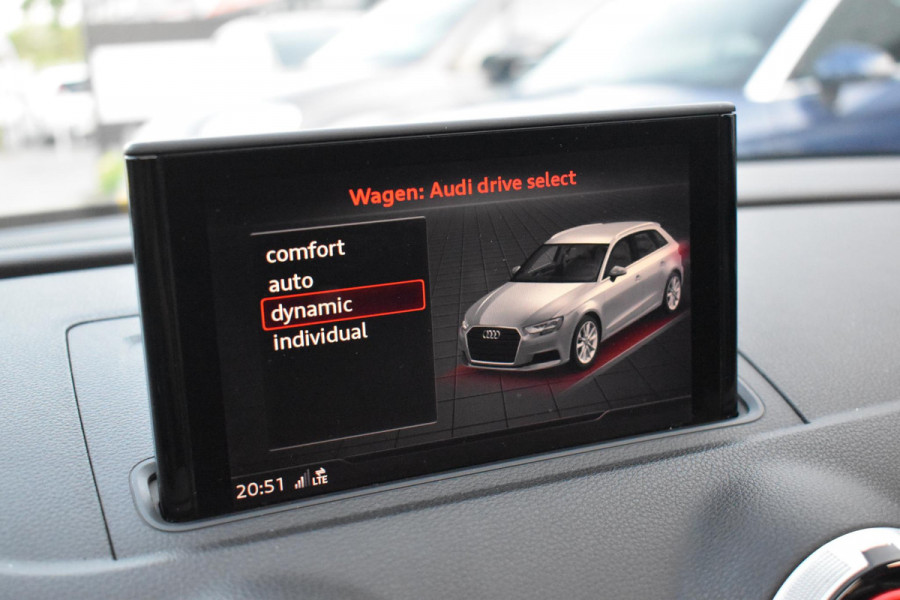 Audi A3 Sportback 2.5 TFSI RS 3 quattro Pano Kuipstoelen B&O Leder RS3