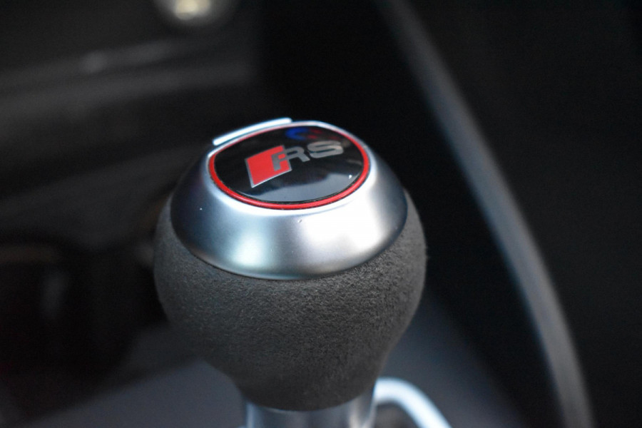 Audi A3 Sportback 2.5 TFSI RS 3 quattro Pano Kuipstoelen B&O Leder RS3