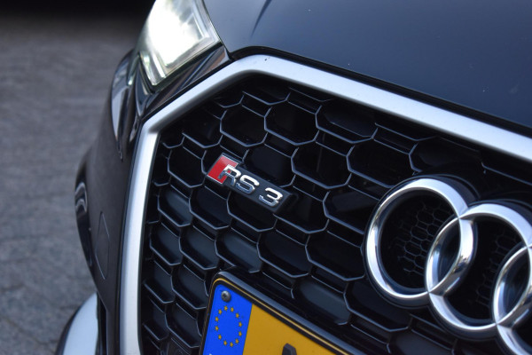 Audi A3 Sportback 2.5 TFSI RS 3 quattro Pano Kuipstoelen B&O Leder RS3