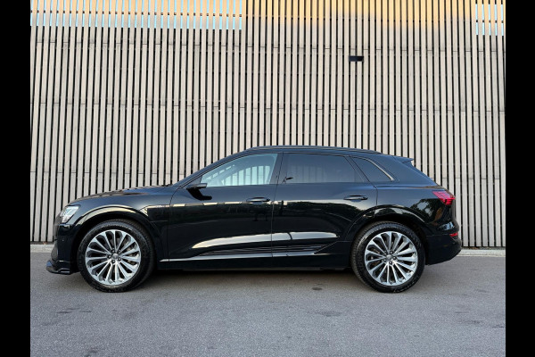 Audi e-tron E-tron 50 quattro S-Line edition Black 71 kWh - Pano