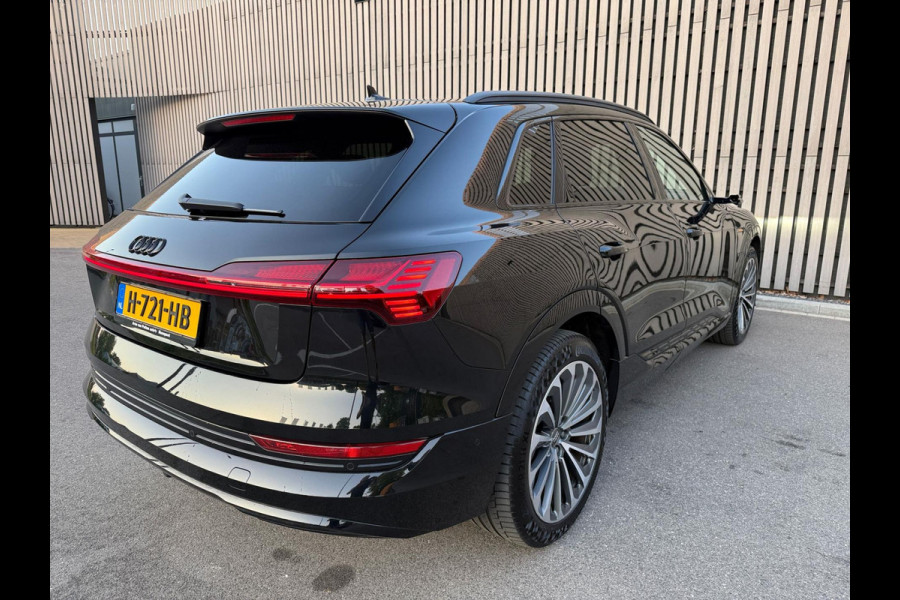 Audi e-tron E-tron 50 quattro S-Line edition Black 71 kWh - Pano