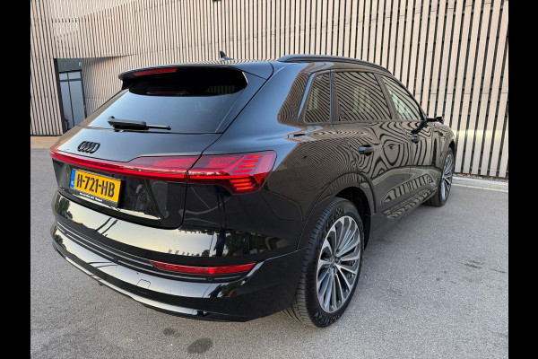 Audi e-tron E-tron 50 quattro S-Line edition Black 71 kWh - Pano