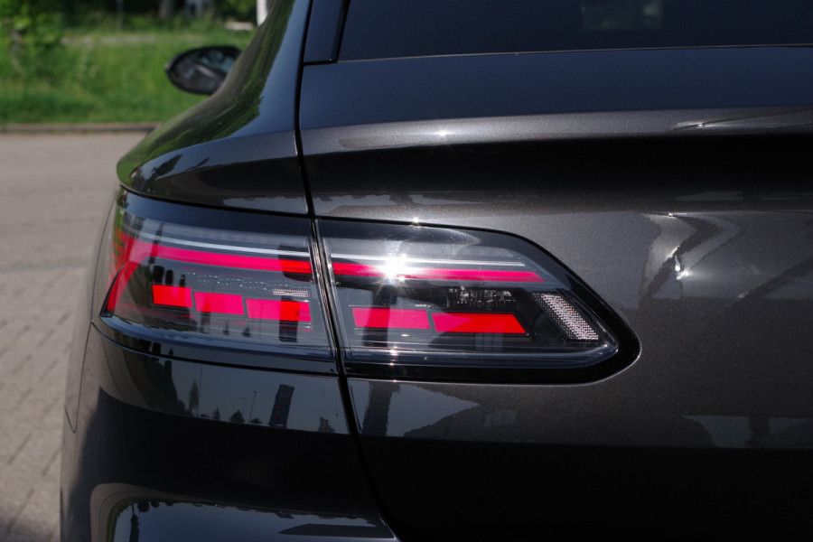 Volkswagen Arteon Shooting Brake 1.4 TSI 218 PK eHybrid R-Line BNS+ PHEV, Kuipstoelen, Panoramadak, Trekhaak, Massage, Memory