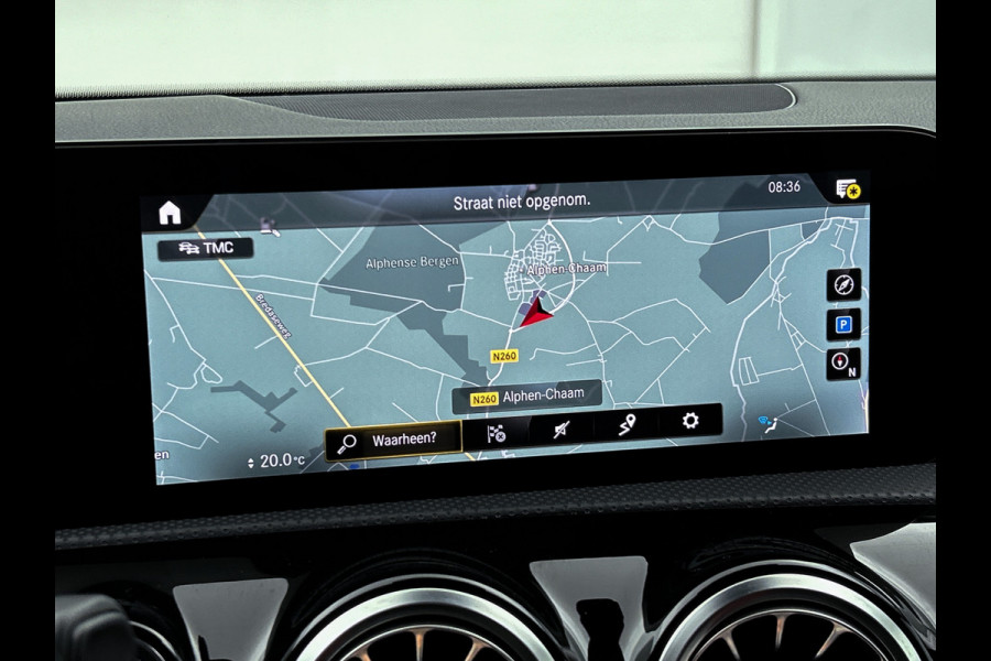 Mercedes-Benz A-Klasse 250 e AMG Plug-In Hybride | AMG Line | Lederen Bekleding | Spiegelpakket | Smartphone intergratie | Inclusief 24 maanden MB Certified garantie voor Europa.