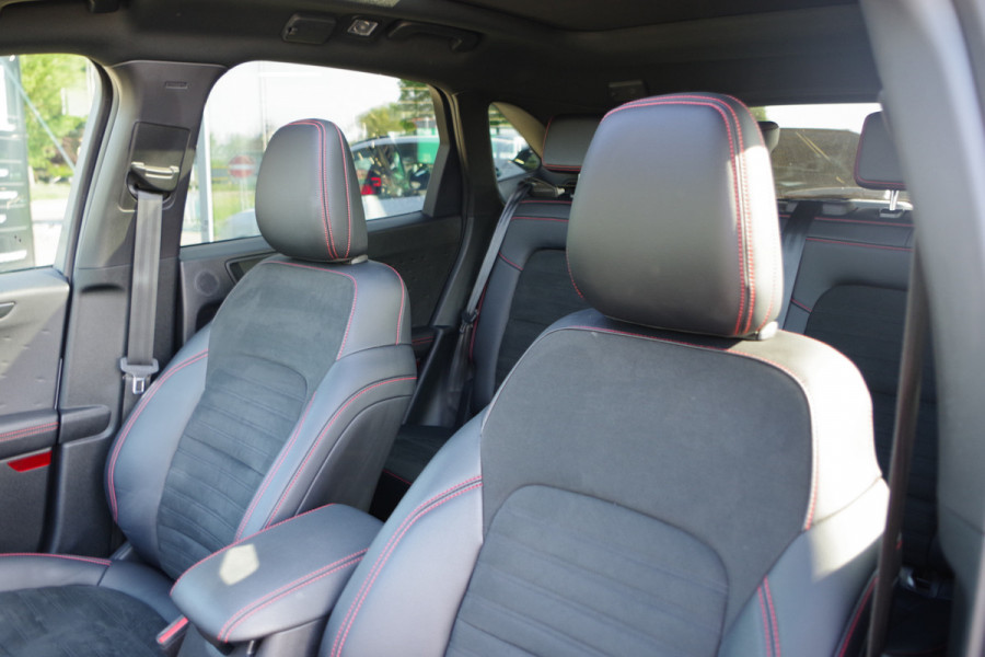 Ford Kuga 2.5 PHEV 225 PK ST-Line X, Panoramadak, B&O Sound, Winterpakket, Adap. Cruise Control