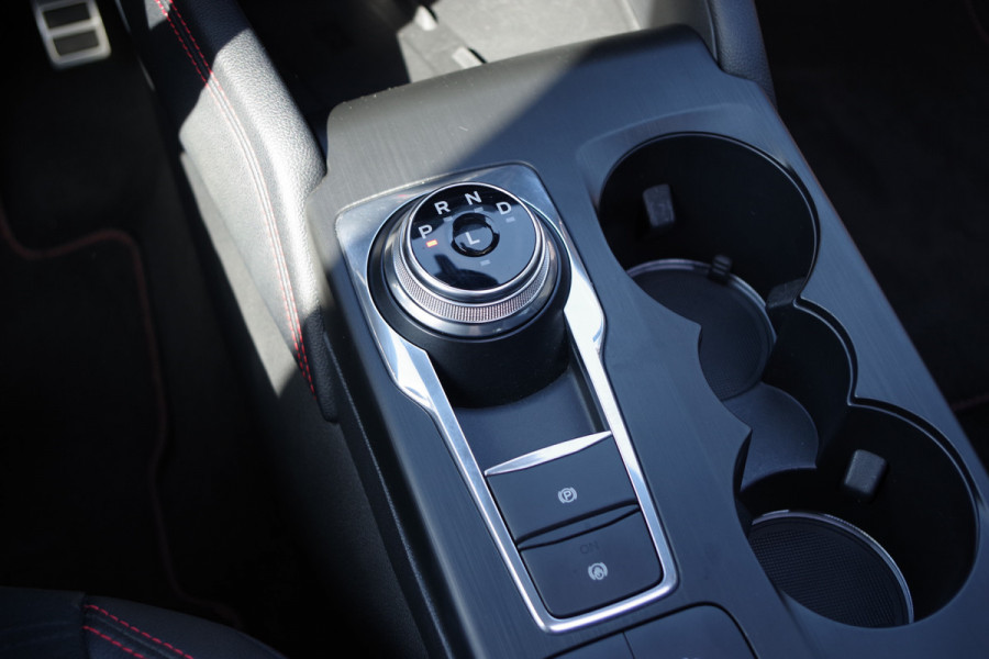 Ford Kuga 2.5 PHEV 225 PK ST-Line X, Panoramadak, B&O Sound, Winterpakket, Adap. Cruise Control