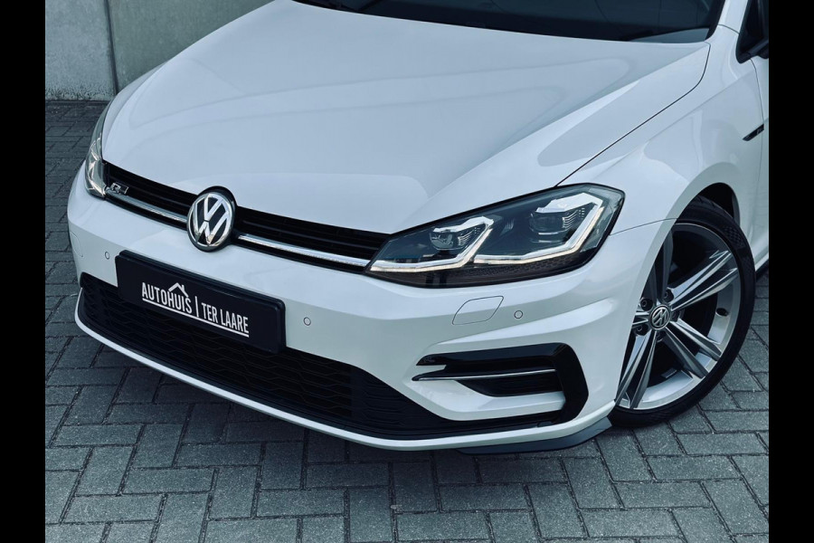 Volkswagen Golf 1.5 TSI 3x R-Line DSG Virtual Carplay LED 18''