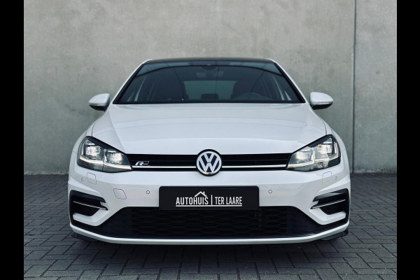 Volkswagen Golf 1.5 TSI 3x R-Line DSG Virtual Carplay LED 18''