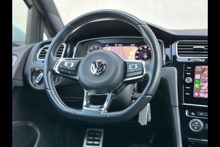 Volkswagen Golf 1.5 TSI 3x R-Line DSG Virtual Carplay LED 18''