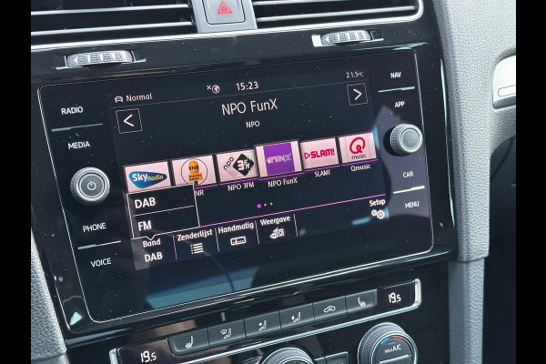 Volkswagen Golf 1.5 TSI 3x R-Line DSG Virtual Carplay LED 18''