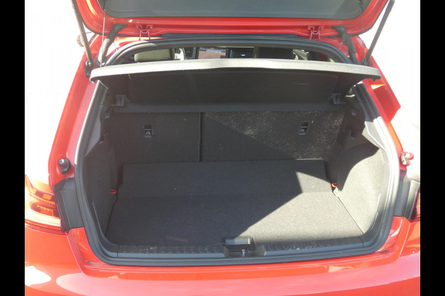 Audi A1 Sportback 25 TFSI epic | NAVIGATIE |