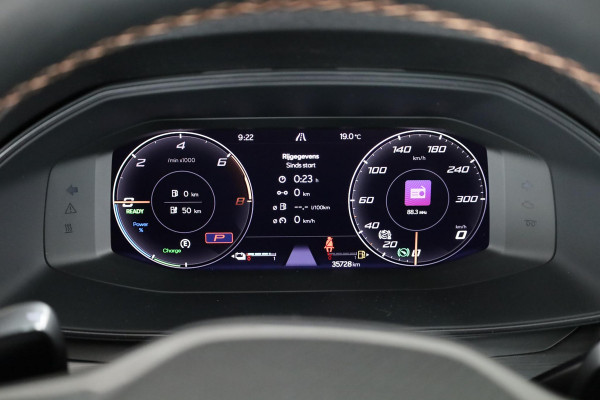 CUPRA Formentor 1.4 TSI e-Hybrid Essential 204 pk Automaat (DSG) | Autom. airco (3 zones) | Parkeersensoren achter | Adaptieve cruise control | LED koplampen |