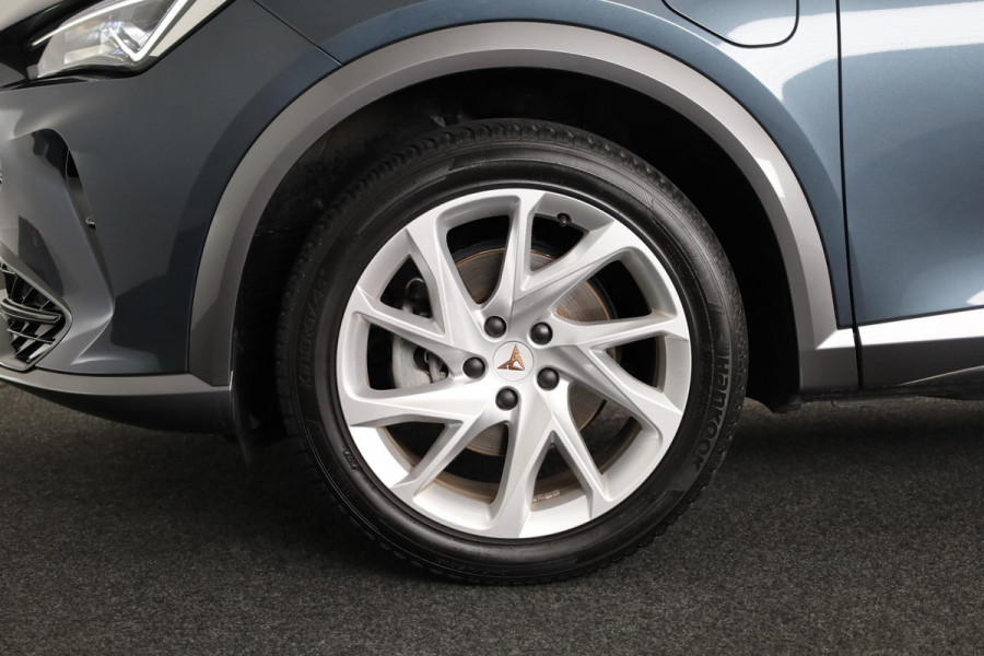 CUPRA Formentor 1.4 TSI e-Hybrid Essential 204 pk Automaat (DSG) | Autom. airco (3 zones) | Parkeersensoren achter | Adaptieve cruise control | LED koplampen |