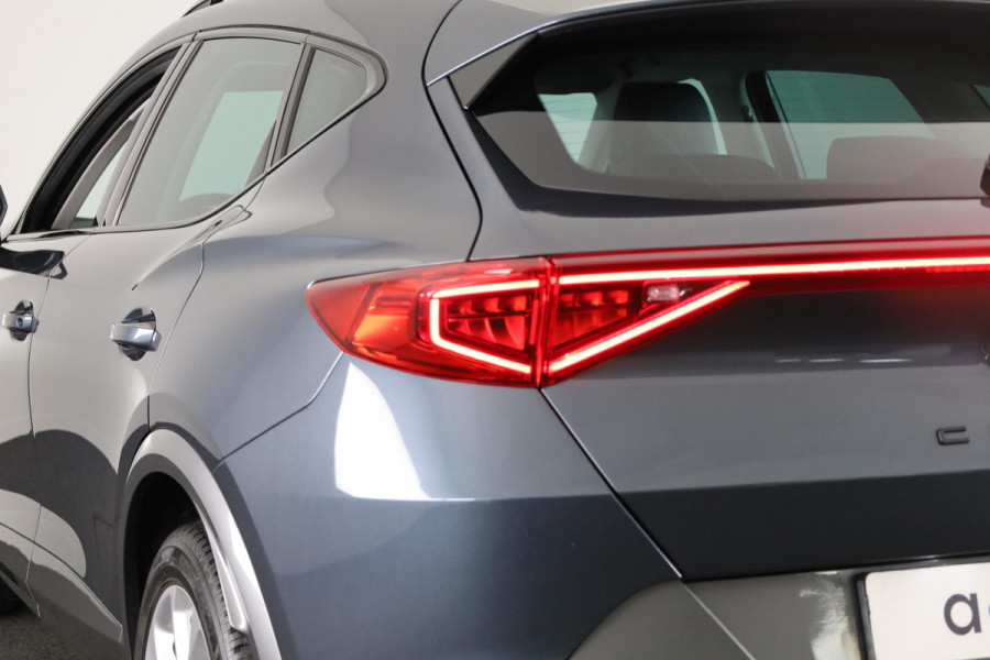 CUPRA Formentor 1.4 TSI e-Hybrid Essential 204 pk Automaat (DSG) | Autom. airco (3 zones) | Parkeersensoren achter | Adaptieve cruise control | LED koplampen |
